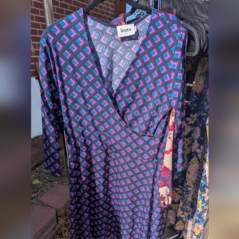 Leota Geometric Patterned Wrap Dress - Blue and Pink